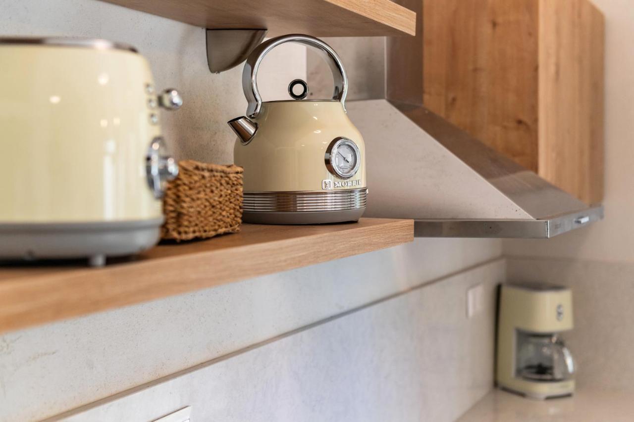 Lemontrees Residences Rhodes City エクステリア 写真