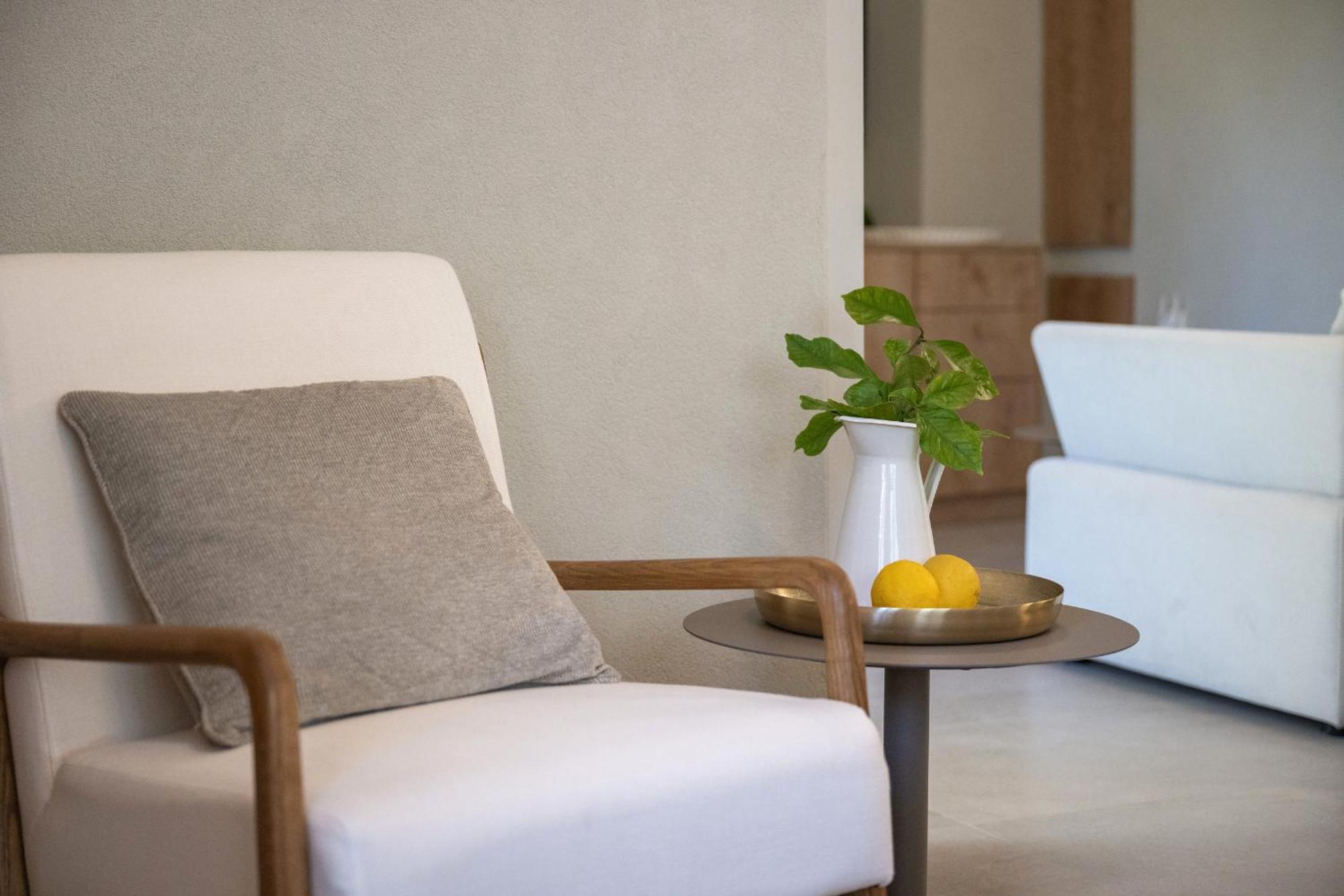 Lemontrees Residences Rhodes City エクステリア 写真