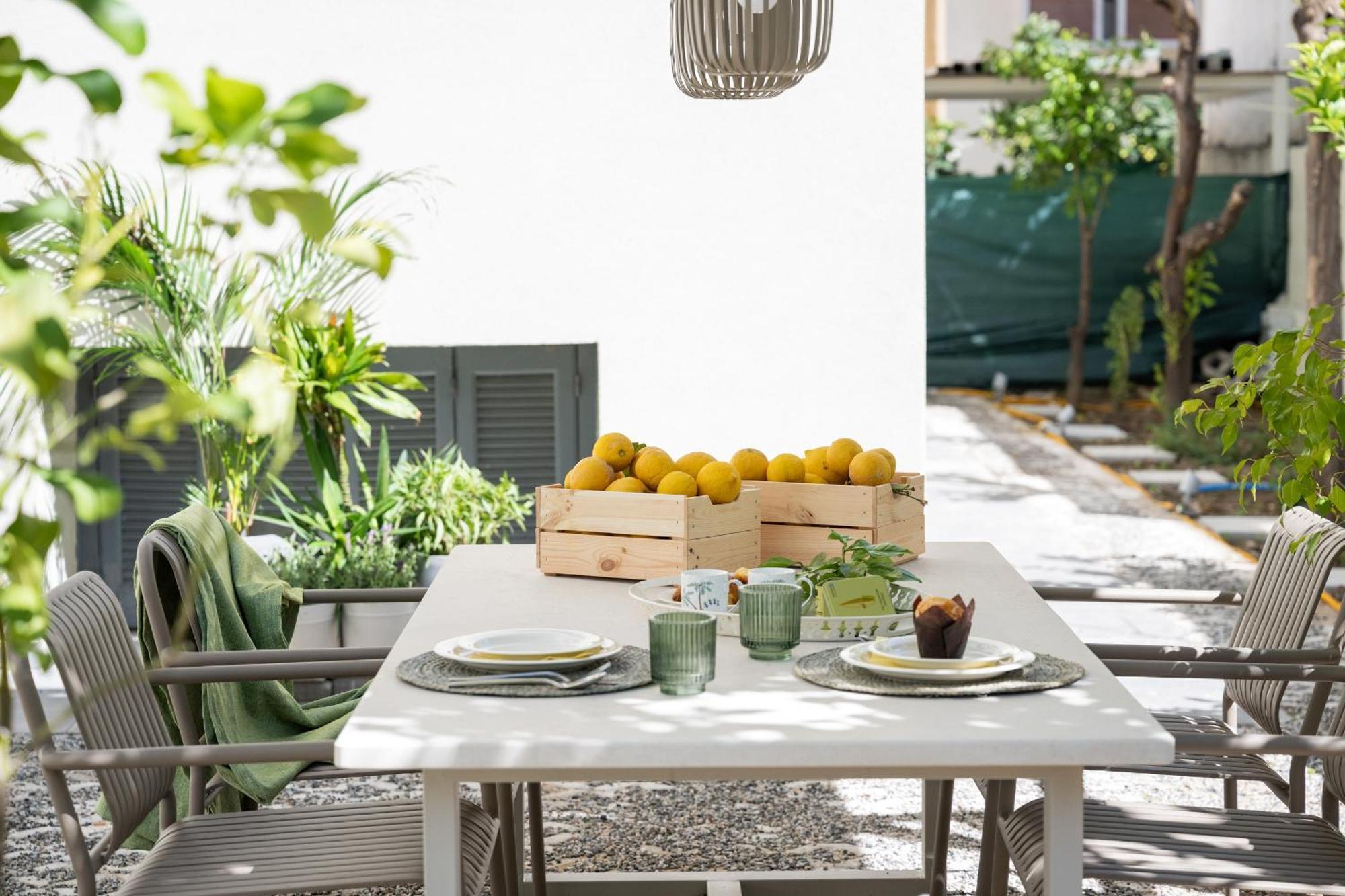 Lemontrees Residences Rhodes City エクステリア 写真